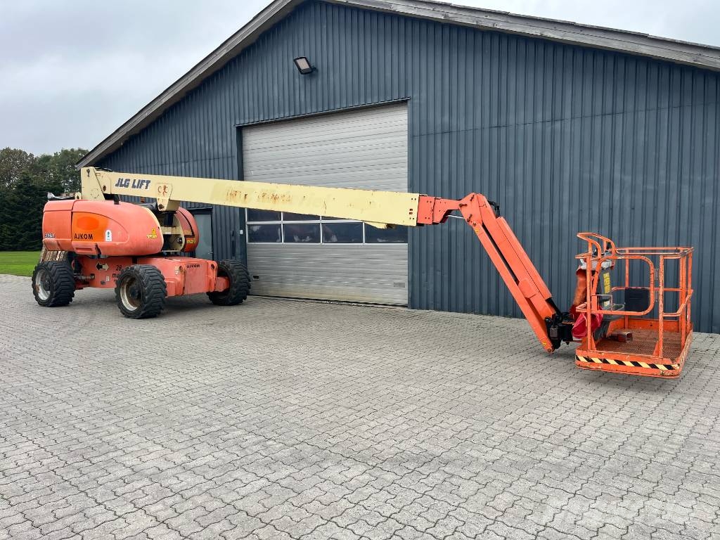 JLG 860 SJ Teleskop bomlifter
