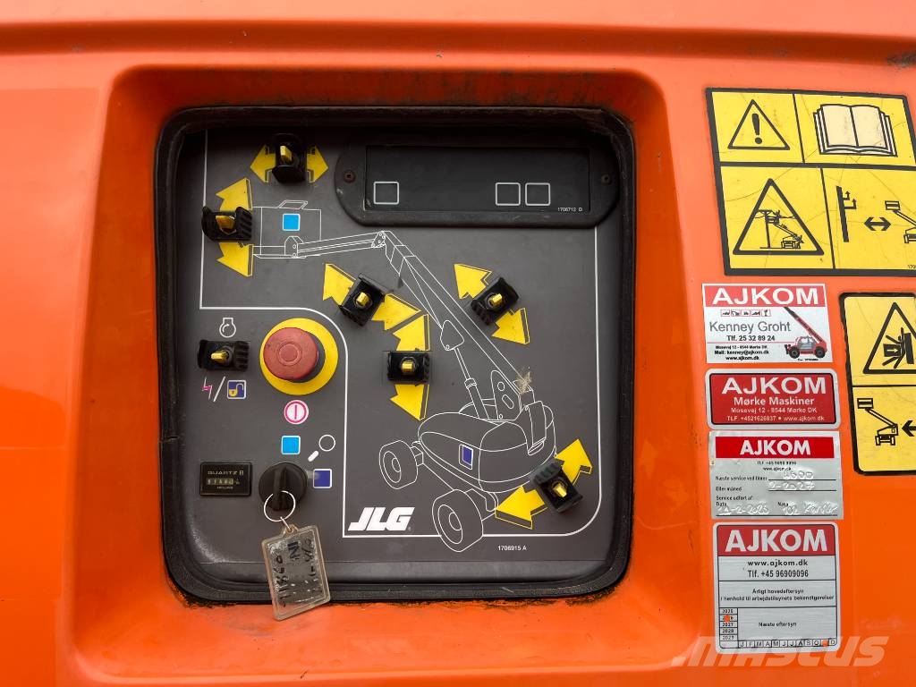 JLG 860 SJ Teleskop bomlifter