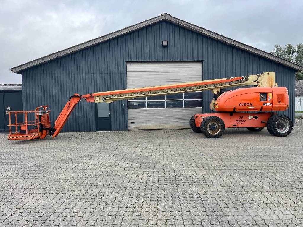 JLG 860 SJ Teleskop bomlifter