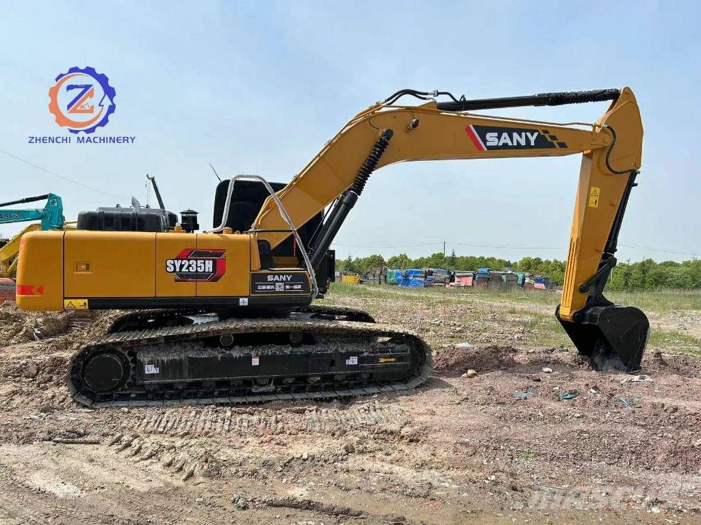 Sany SY 235H Εκσκαφείς με ερπύστριες
