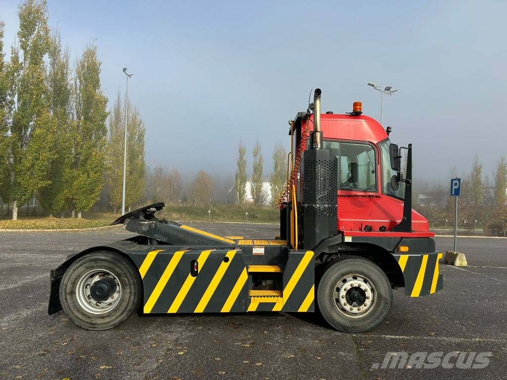 Kalmar T2i Trattori portuali