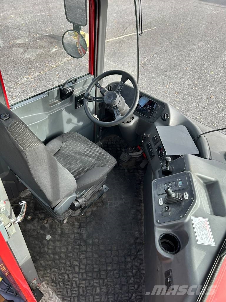 Kalmar T2i Trattori portuali