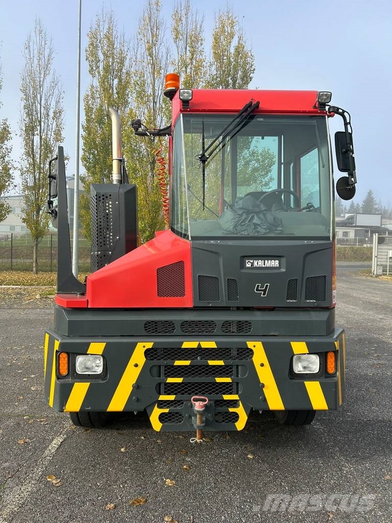 Kalmar T2i Trattori portuali