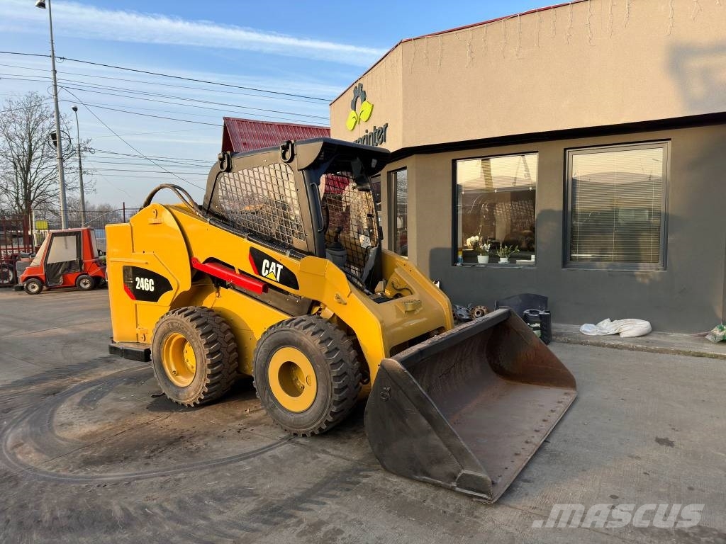 CAT 246 C Φορτωτάκια