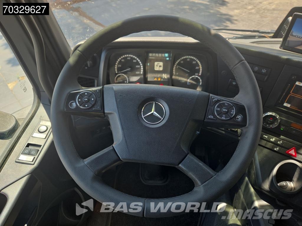 Mercedes-Benz Arocs 2532 Arocs 6X2 FASSI F235A.2.26 E-DYNAMIC Cr 플랫베드/드롭사이드 트럭