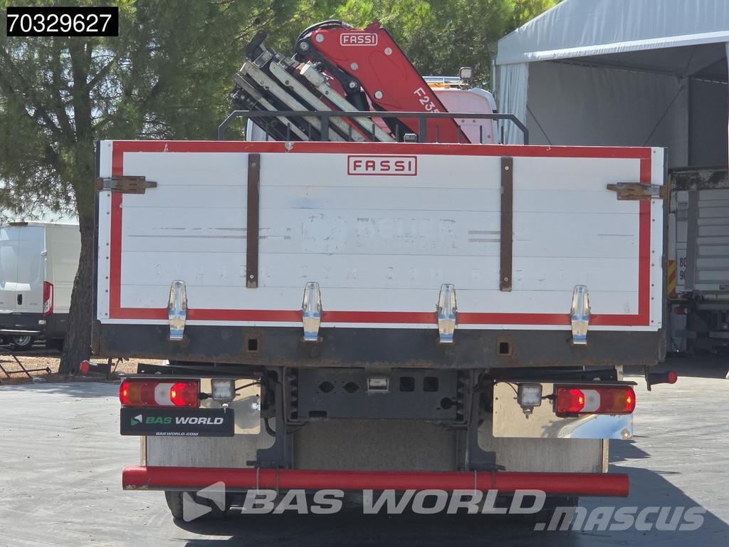 Mercedes-Benz Arocs 2532 Arocs 6X2 FASSI F235A.2.26 E-DYNAMIC Cr 플랫베드/드롭사이드 트럭