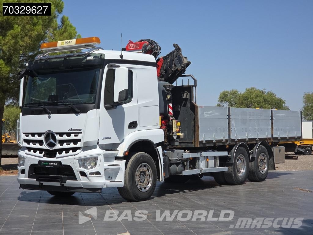 Mercedes-Benz Arocs 2532 Arocs 6X2 FASSI F235A.2.26 E-DYNAMIC Cr 플랫베드/드롭사이드 트럭