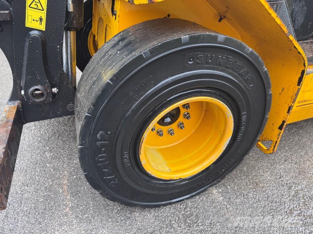 JCB TLT 35-23D-2WD - CONSIGNED TO TCH JCB AUCTION Kahveltõstukid - muud