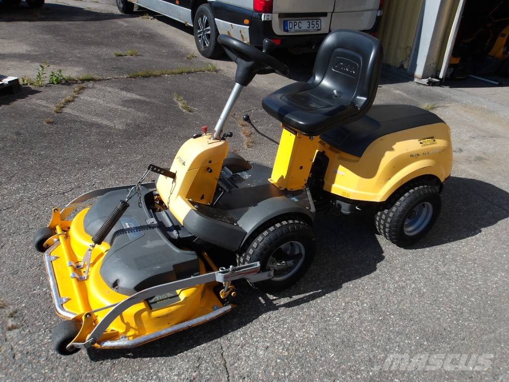 Stiga Park 340 MWX 骑乘式割草机