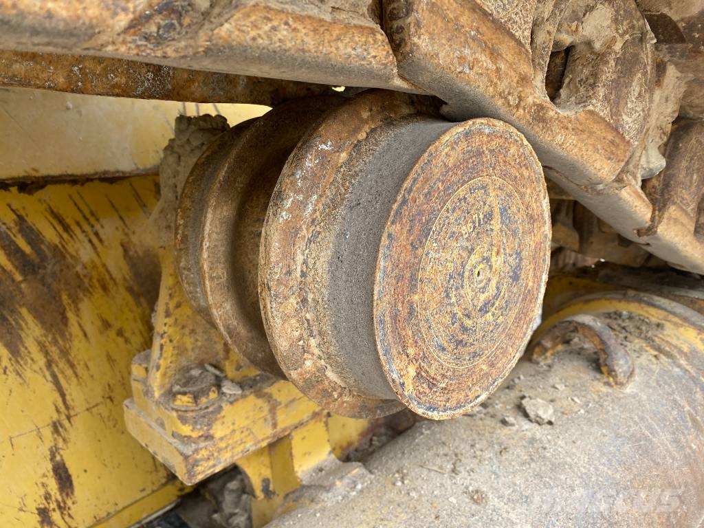CAT D 6 T XL Rupsdozers