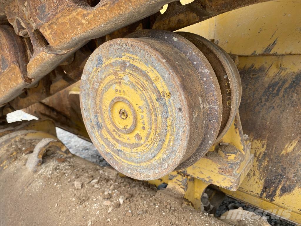 CAT D 6 T XL Rupsdozers