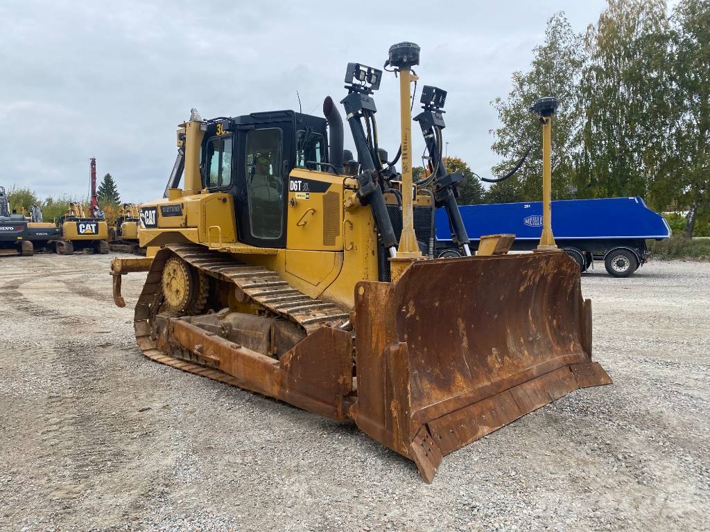 CAT D 6 T XL Rupsdozers