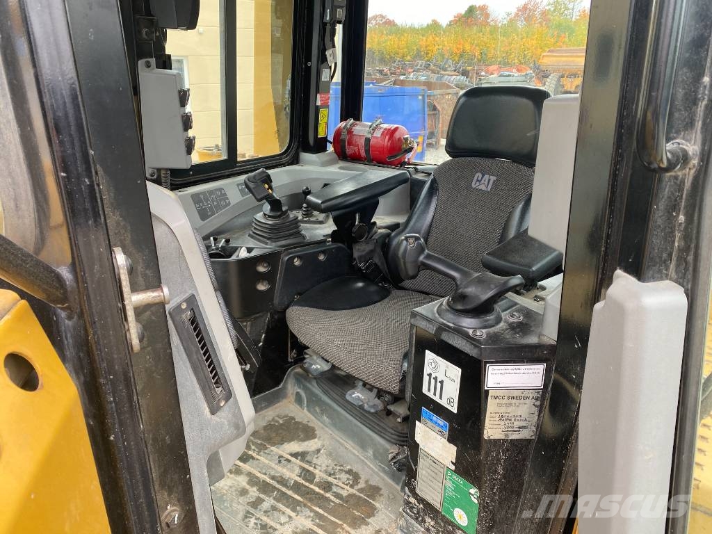 CAT D 6 T XL Rupsdozers