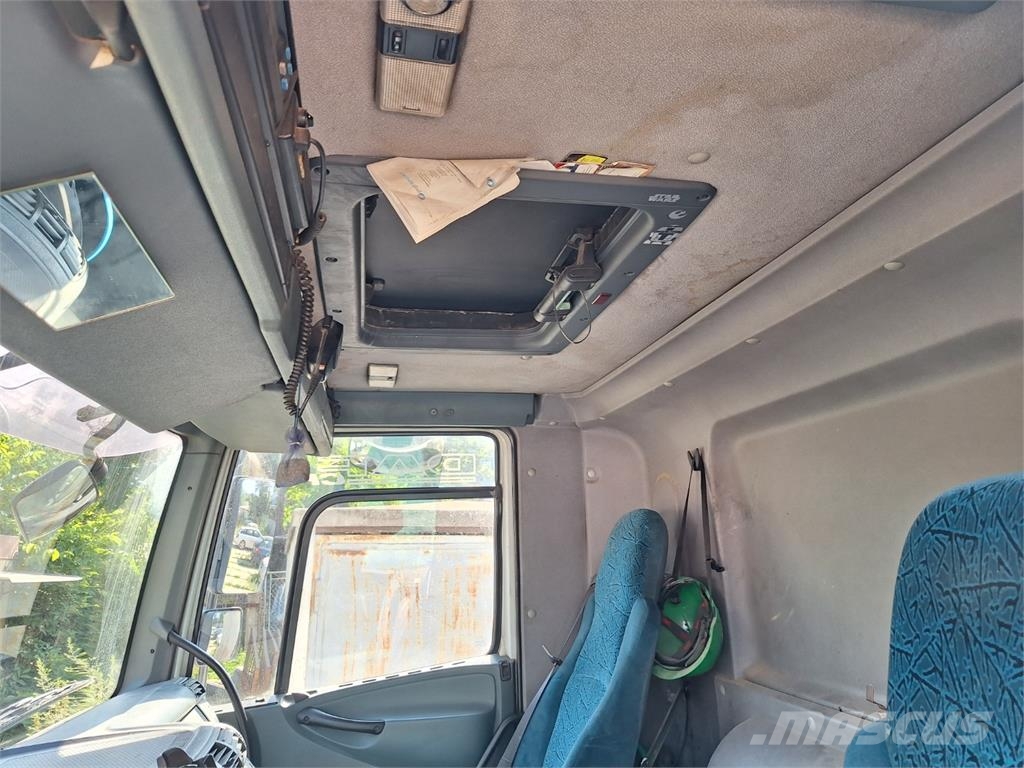 DAF FAD CF 85.430 8X4 Шасі з кабіною