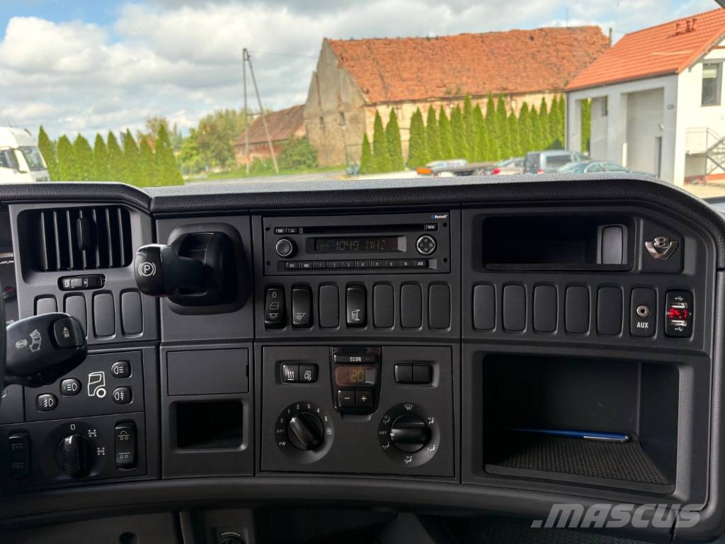 Scania R 730 Тягачі