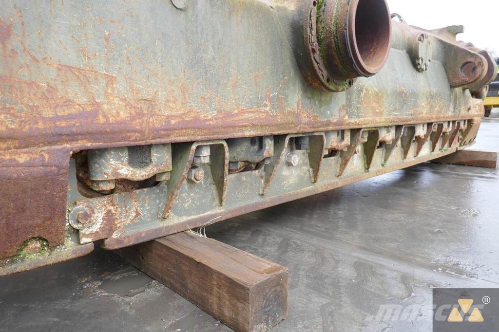 CAT 9W-0558 Banden, wielen en velgen