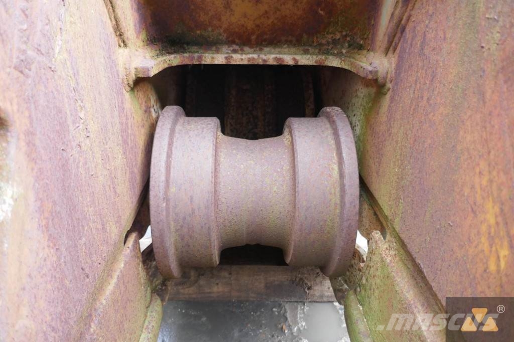 CAT 9W-0558 Banden, wielen en velgen