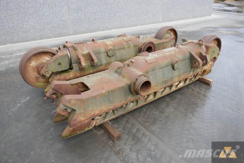 CAT 9W-0558 Banden, wielen en velgen