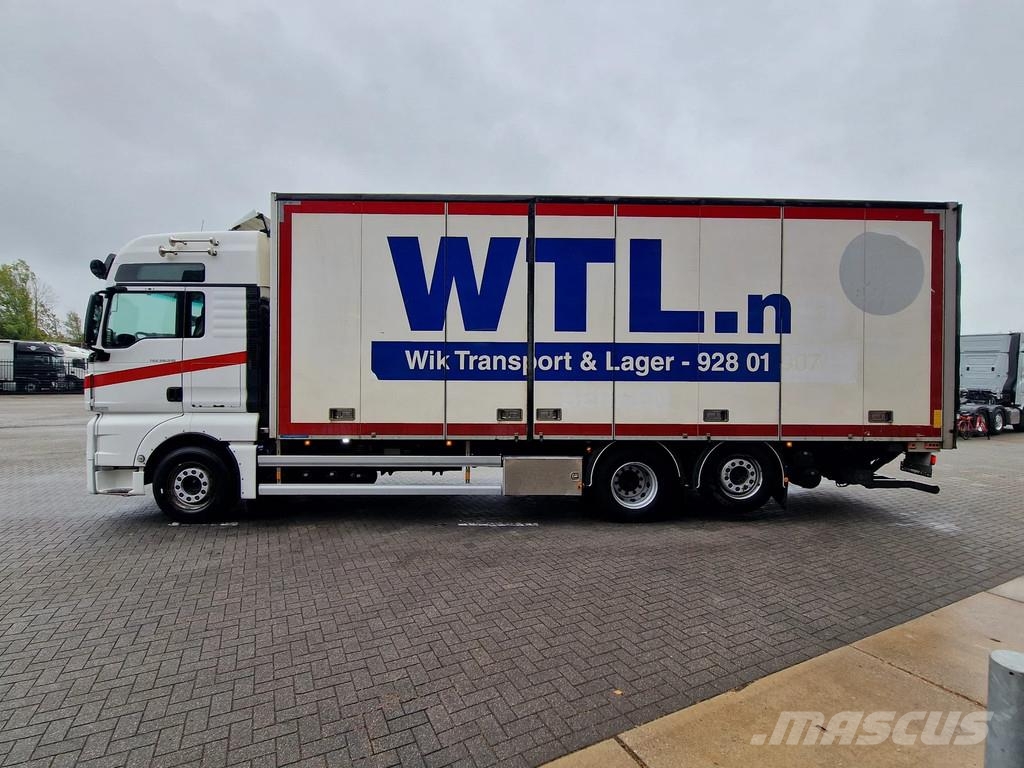 MAN TGX 26 510 6x2 - Box with sidedoors - Retarder - L Furgons