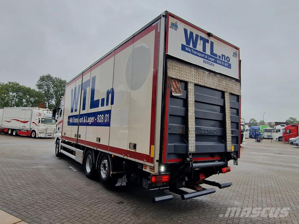 MAN TGX 26 510 6x2 - Box with sidedoors - Retarder - L Furgons