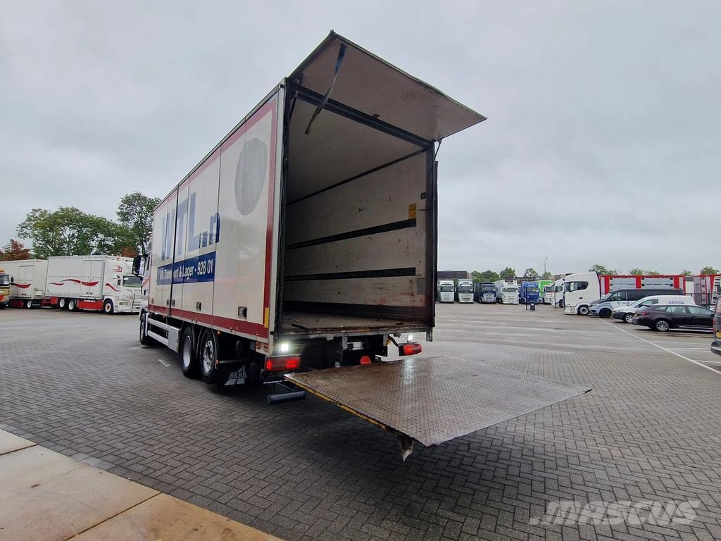 MAN TGX 26 510 6x2 - Box with sidedoors - Retarder - L Furgons