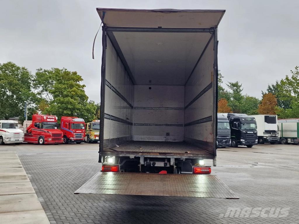 MAN TGX 26 510 6x2 - Box with sidedoors - Retarder - L Furgons