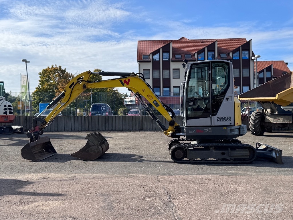 Wacker Neuson EZ36 EZ38 2 Löffel MS 03 ミニ油圧ショベル 7t以下（ミニユンボ・ミニディガー）