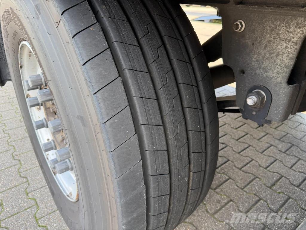 Schmitz Cargobull N/A Thermo King SLXi 300 / Disc-Brakes Koel-vries opleggers
