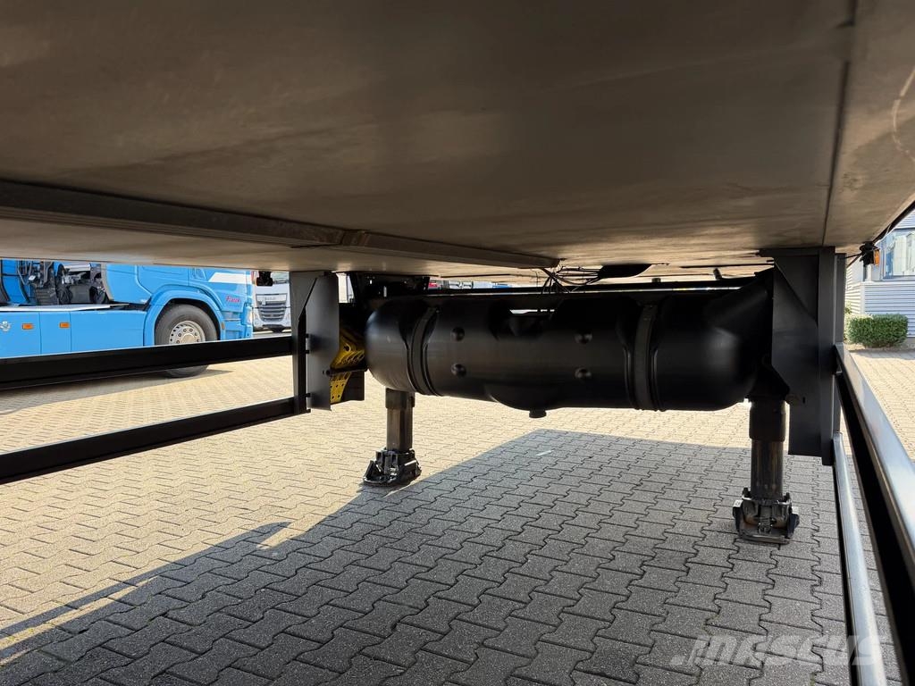 Schmitz Cargobull N/A Thermo King SLXi 300 / Disc-Brakes Koel-vries opleggers