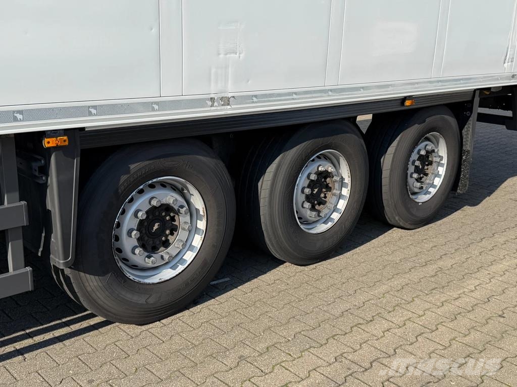 Schmitz Cargobull N/A Thermo King SLXi 300 / Disc-Brakes Koel-vries opleggers