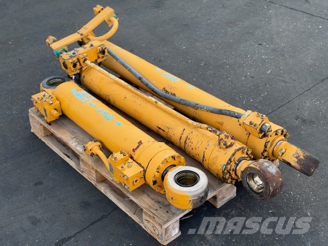 Liebherr A 904 USED HYDRAULIC CYLINDER 液压
