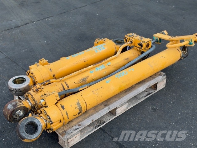 Liebherr A 904 USED HYDRAULIC CYLINDER 液压