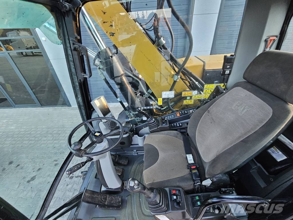 CAT M 313 D Mobilbagger