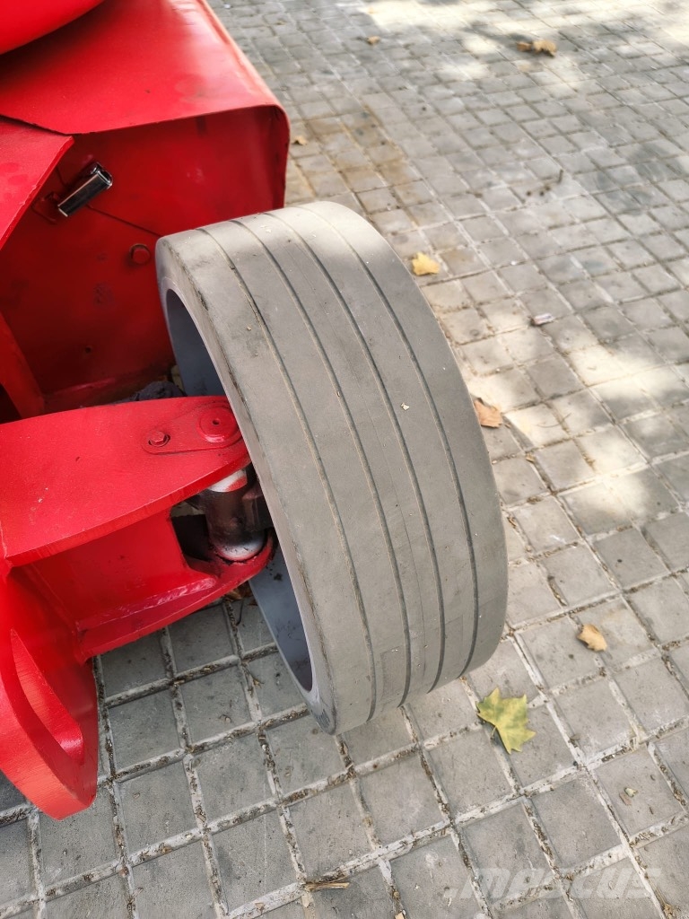 Manitou 120 AET J Zglobne podizne platforme