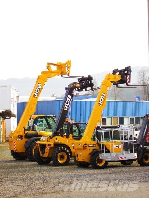 JCB 525 - 60 HiViz T4 4x4x4 - 6m / 2.5t. Q - Fit 伸缩臂叉装车|叉装车
