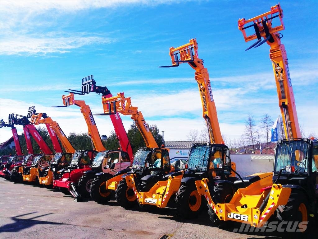 JCB 525 - 60 HiViz T4 4x4x4 - 6m / 2.5t. Q - Fit 伸缩臂叉装车|叉装车