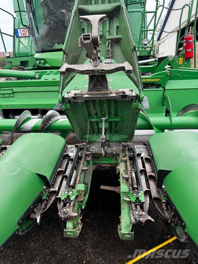 John Deere 608 C رؤوس الحصادات الدراسات