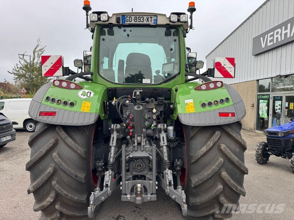 Fendt 724 PROFI PLUS GEN6 Trattori