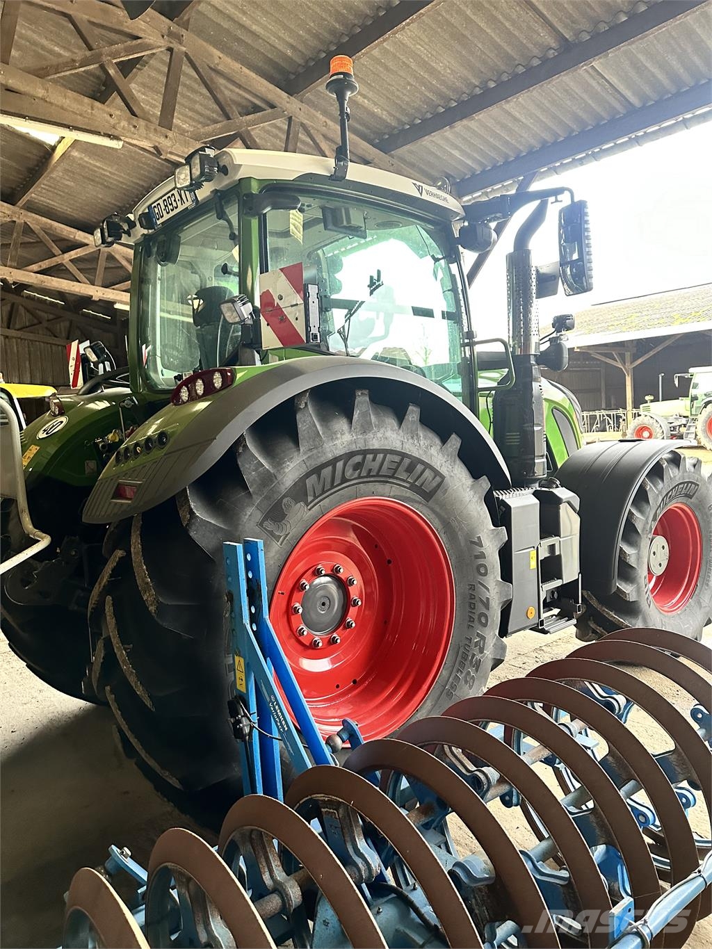 Fendt 724 PROFI PLUS GEN6 Трактори