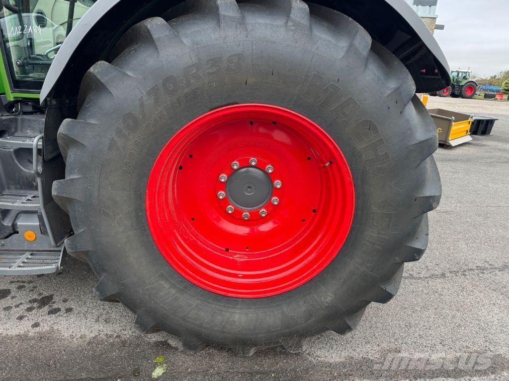 Fendt 724 PROFI PLUS GEN6 トラクター