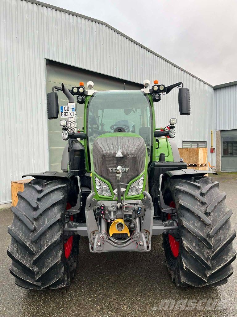 Fendt 724 PROFI PLUS GEN6 Traktoren