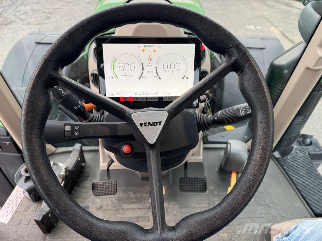 Fendt 724 PROFI PLUS GEN6 Trattori