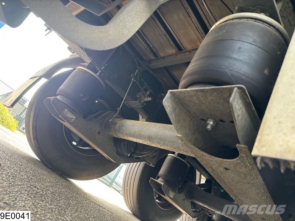 Fruehauf gesloten bak Semi remorque fourgon