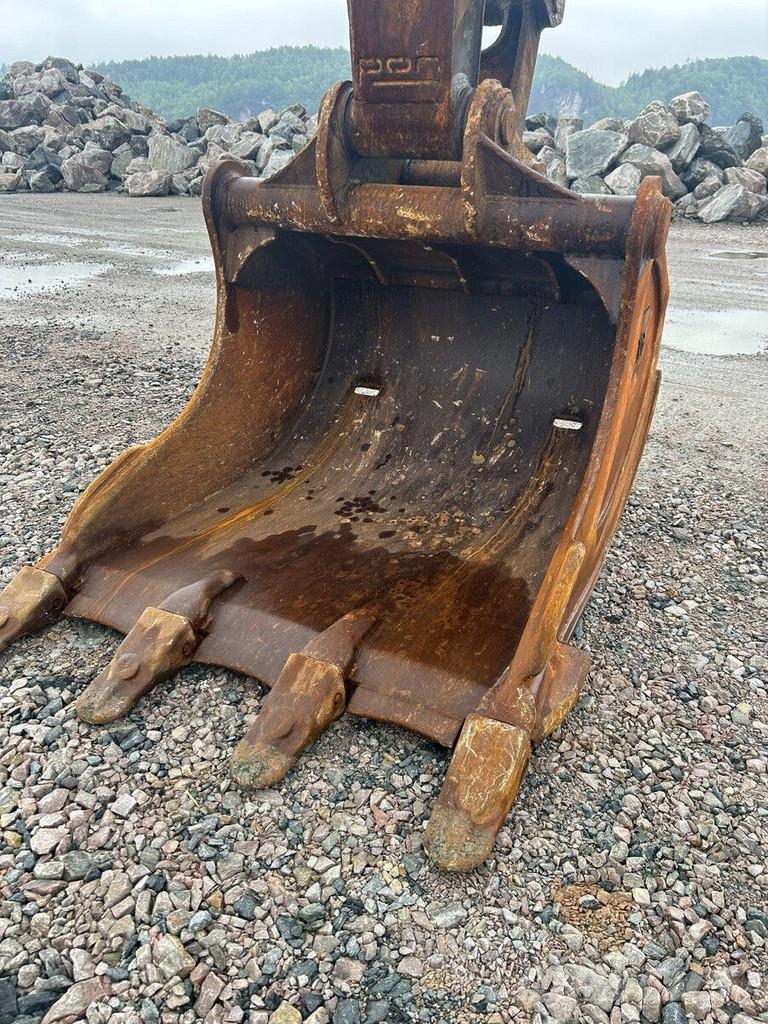 CAT 390 FL LRE Escavatori cingolati