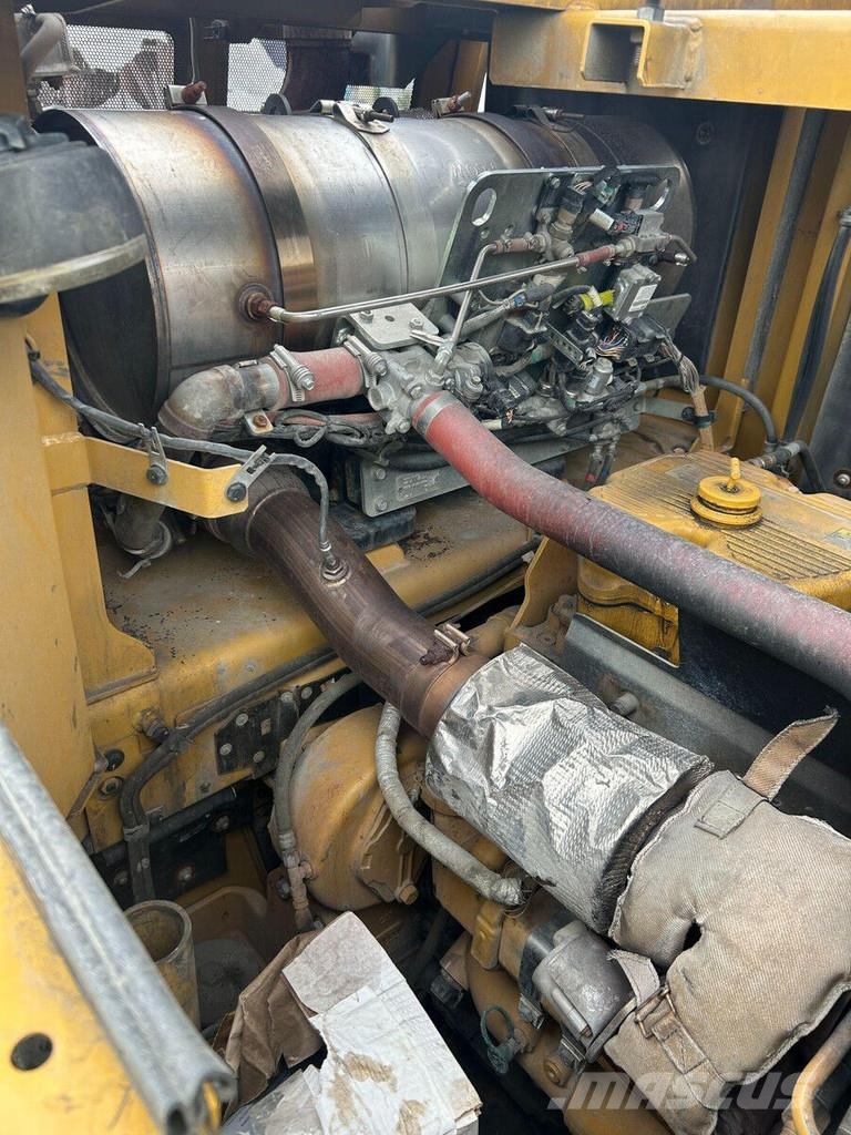 CAT 390 FL LRE Excavadoras sobre orugas