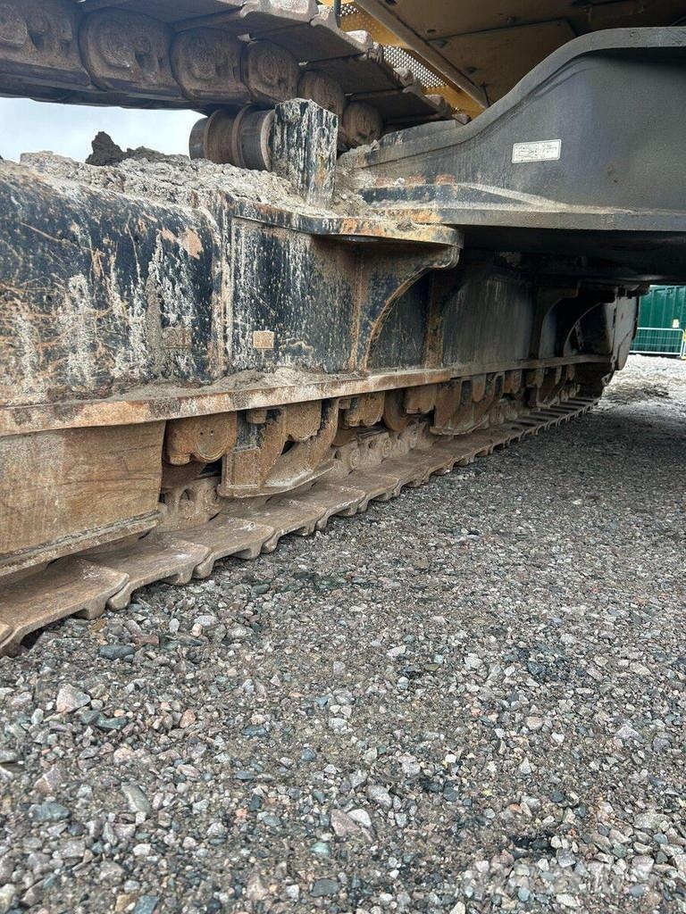 CAT 390 FL LRE Excavadoras sobre orugas