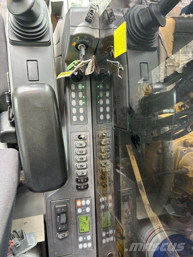CAT 390 FL LRE Escavatori cingolati