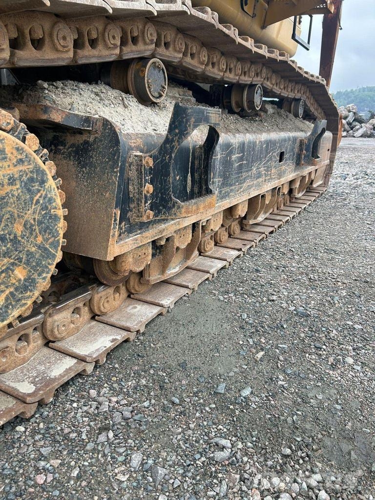 CAT 390 FL LRE Escavatori cingolati