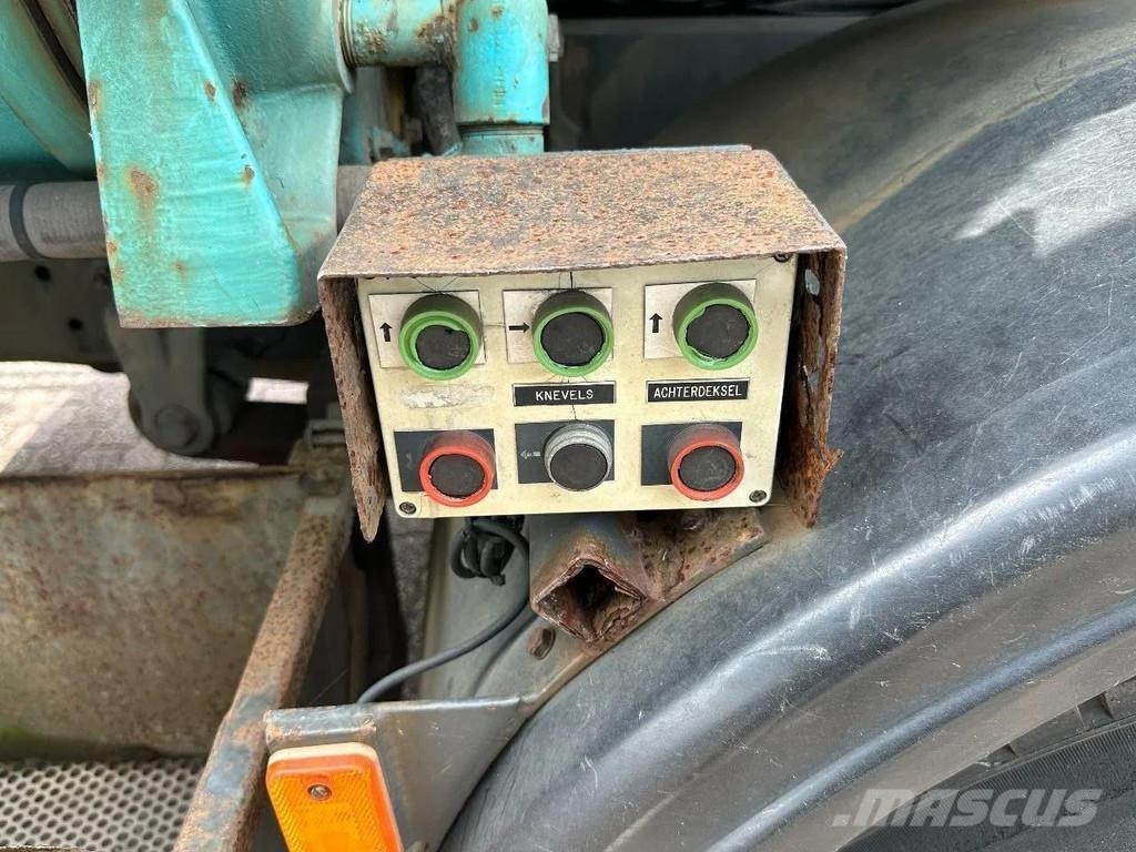DAF CF 75.250 WITH RAVO KZ7082/150 VACUUM / CHANNEL CL Vakuumski tovornjaki