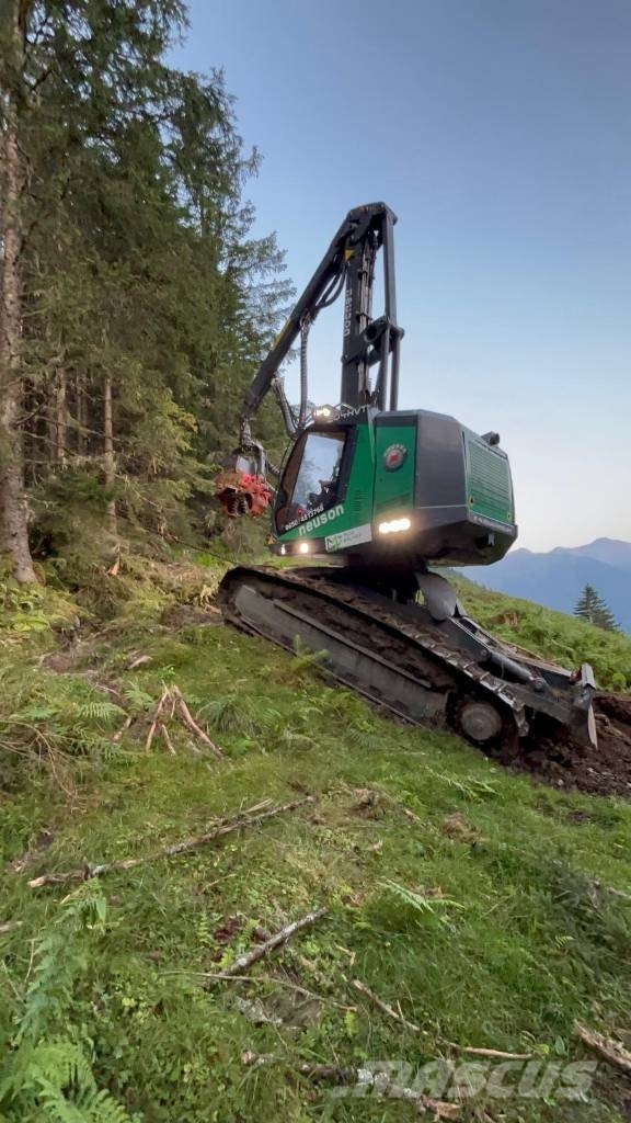 Neuson Forest 204HVT Harvester